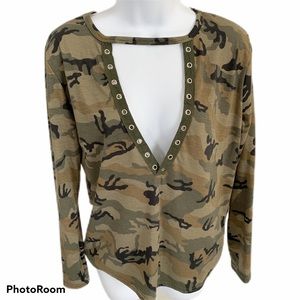 V Neck Green Camouflage Top Shirt Blouse XL
